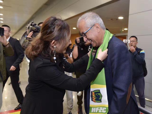 海报中，四不相打破以往的;神兽形象，展示出傲娇、忠诚、呆萌、机敏的多重特质
